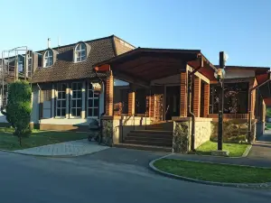 Hotel Armales