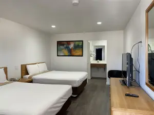 Palms Inn & Suites