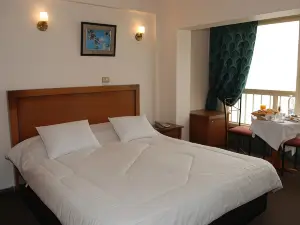 Royal Crown Hotel Alexandria FAMILIES ONLY