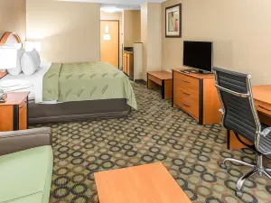 Quality Inn & Suites Columbus