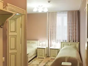 Hotel Dilizhans