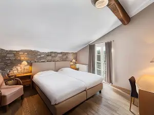 Hotel Aux Ecuries de La Reine