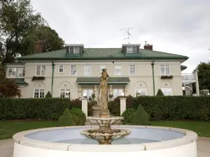 The Belvedere Inn & Restaurant