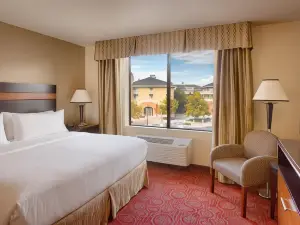 Holiday Inn Express & Suites Orem-North Provo