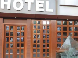 Palash Hotel