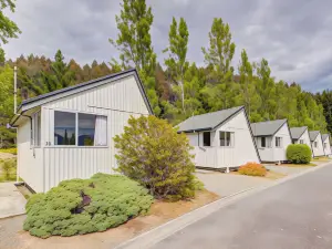 Te Anau Lakeview Holiday Park & Motels