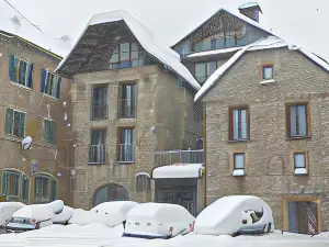 Hotel Valle de Izas