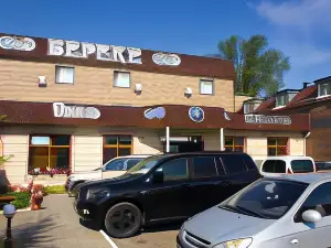 Bereke Hotel