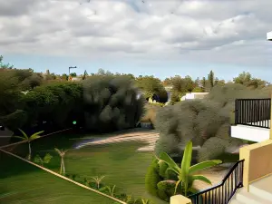 Kozis Hotel Apartments