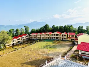 Neelgagan Resort