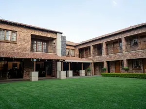 Alveston Manor Hotel