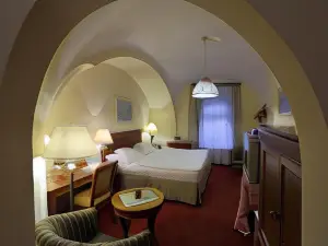 Hotel Romantik Eger