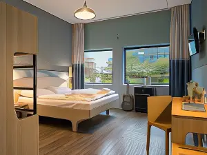 Meininger Hotel Amsterdam City West