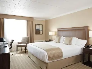 Ethan Allen Hotel