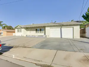 Chula Vista Unit 12 Mi to Downtown San Diego!