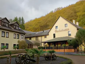 Landhotel Burkartsmühle