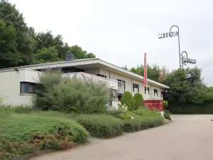 巴斯迪恩海爾倫飯店