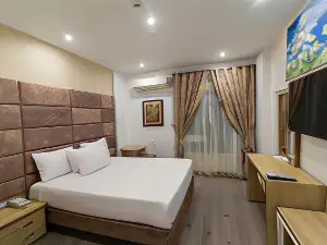 Red Sea Hotel