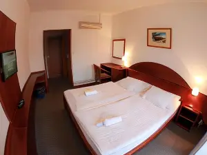 Hotel St.Florian Sturovo