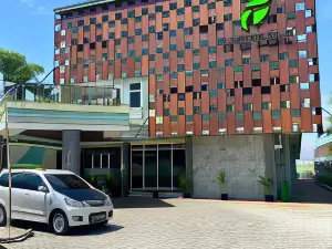 T Hotel Kualanamu