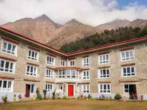 Everest Summit Lodge - Lukla