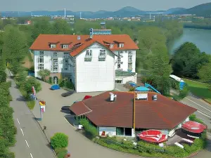 Tiptop Hotel am Hochrhein