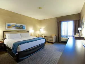 Holiday Inn Express Fargo-West Acres