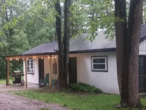 The Reel Cottage @ Leesville Lake 2 Private Bdrms No Stairs, Firepit, Fireplace