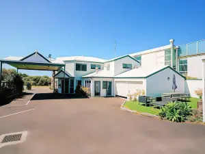 Coastal Motel