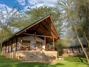Sentrim Mara Lodge