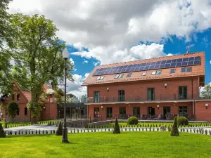 Leśny Dwór