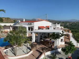 Casa Bambu Studios