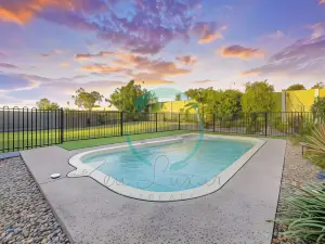 Zenhouse - 5Br Family with Private Pool