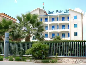 Sea Palace Hotel