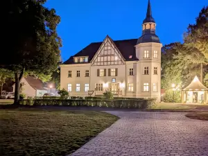 Schloss Sigrön Superior Camping Und Hotel