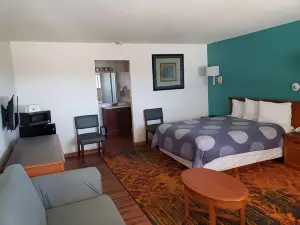 Americas Best Value Inn-Greeley/Evans