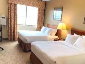 Comfort Inn & Suites at I-74 and 155
