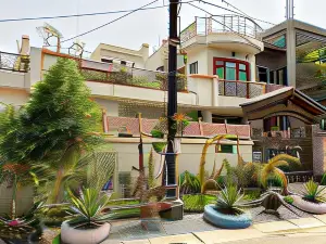 Colonel's Abode
