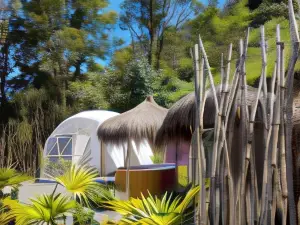 IslaMontaña Glamping