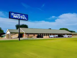 Suite 16 Motel