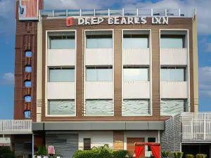 Hotel Deep Clarks Inn Lucknow