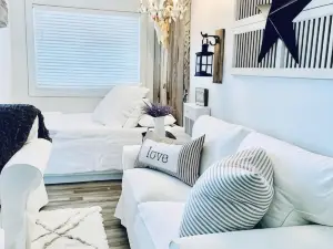 Cozy Mountain Top Ski Studio