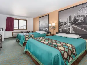 Super 8 by Wyndham Bourbonnais/Kankakee Area