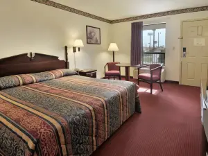 凱夫城唄盟套房飯店