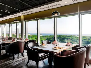 Hidden Cliff Hotel and Nature