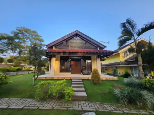 Villa Green Hill Akasia Sibolangit