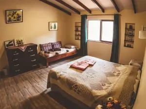 Hostel Serena
