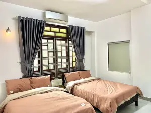 Shine Homestay, Huế