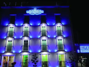 Royal Madero Inn