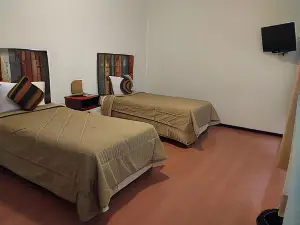 Fundo Hotel Ayarpongo